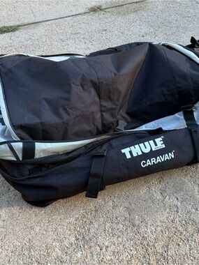 Thule Caravan Black Rooftop Bag